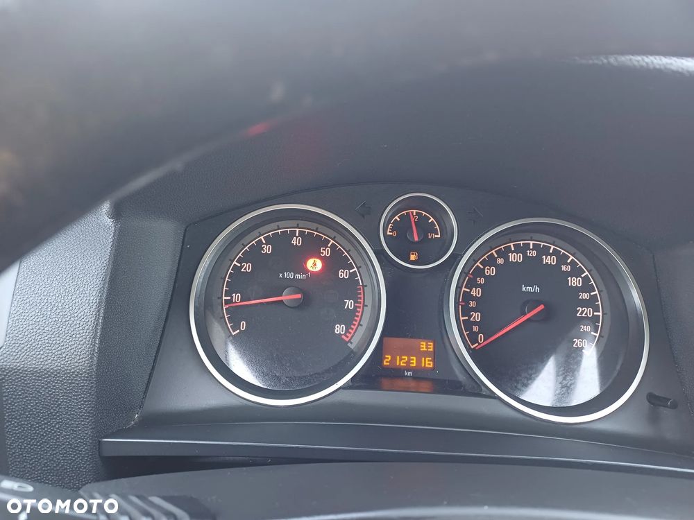 Opel Zafira 1.6 - 24