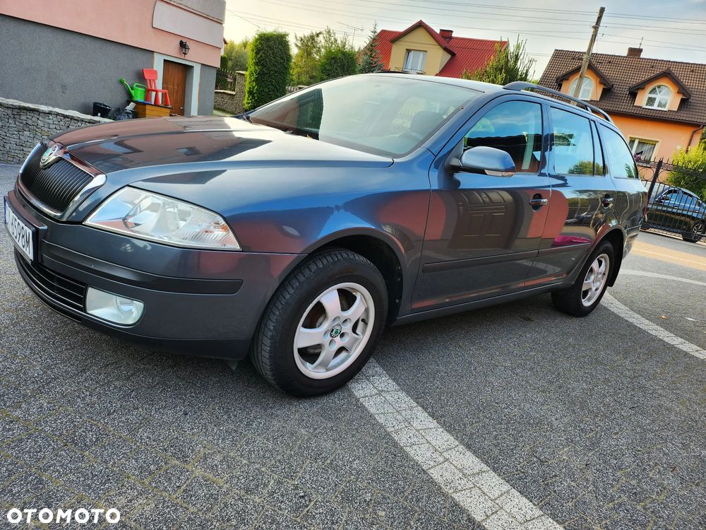 Skoda Octavia - 2