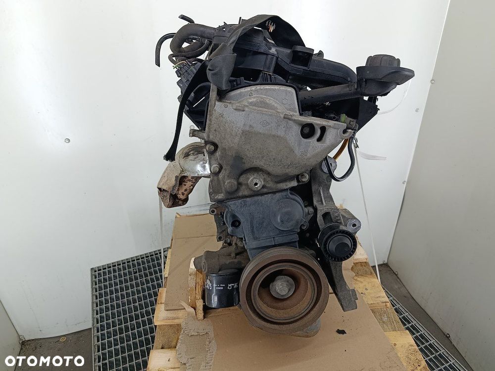 SILNIK RENAULT TWINGO II D4F772 1.2 16V - 8