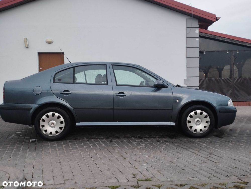 Skoda Octavia - 1