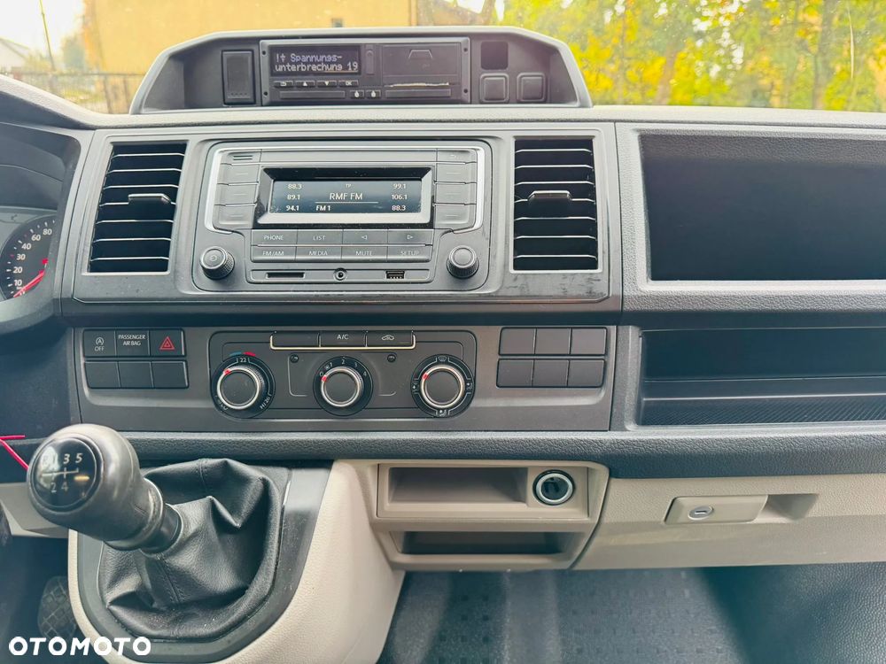 Volkswagen Transporter T6 - 11
