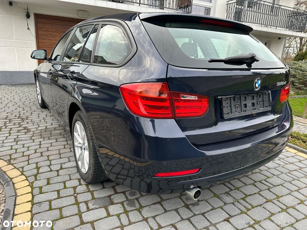 BMW Seria 3 320d - 5