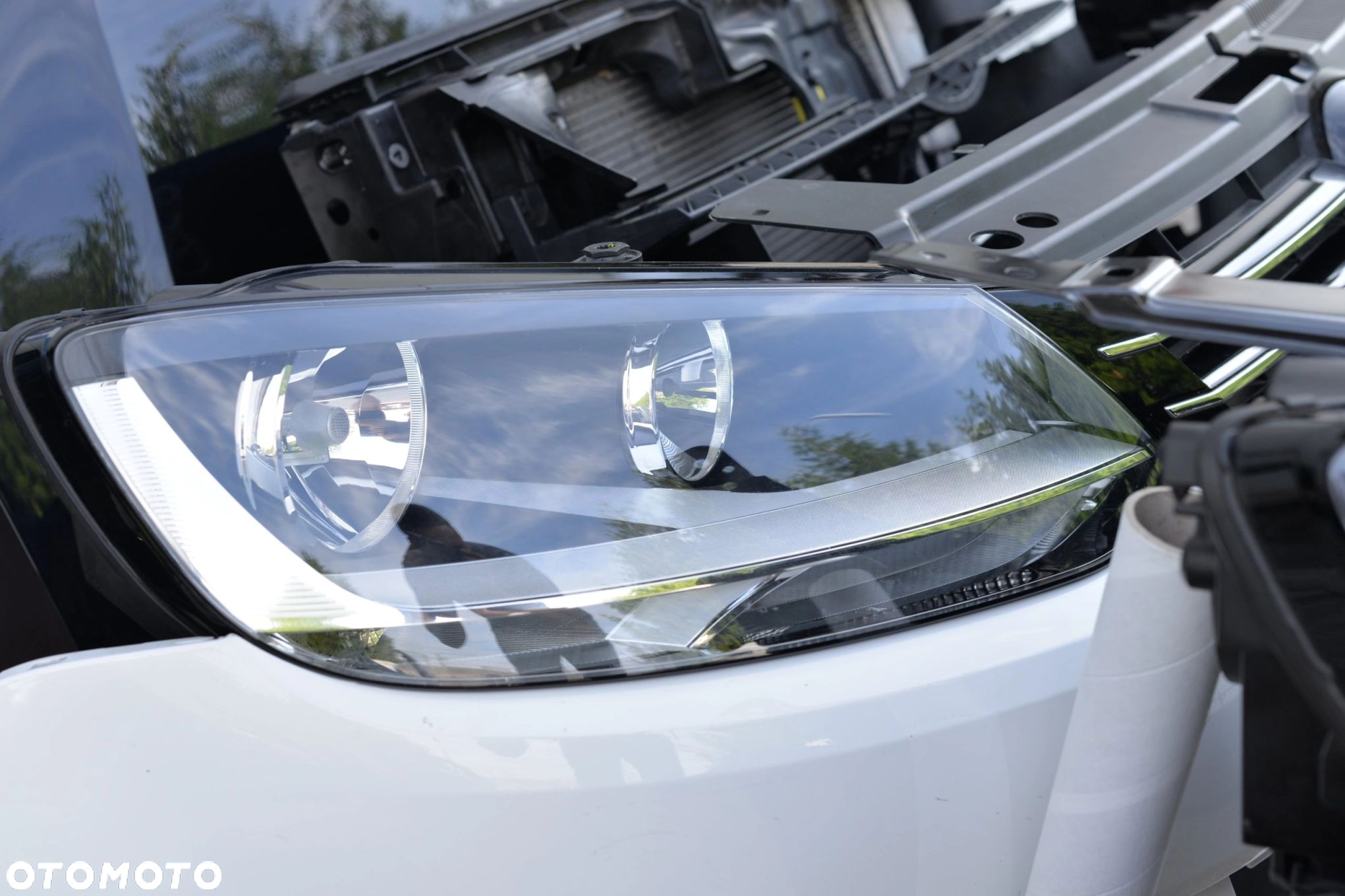 MASKA ZDERZAK GRILL BŁOTNIK LAMPA H7 XENON PAS BELKA VW SHARAN 10- 7N0 - 8