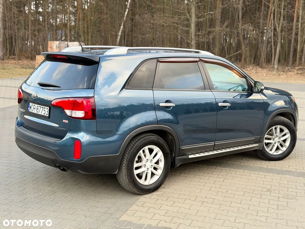 Kia Sorento 2.4 GDI XL 7os - 25