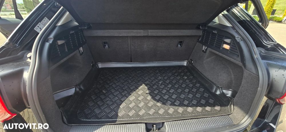 Audi Q2 - 10