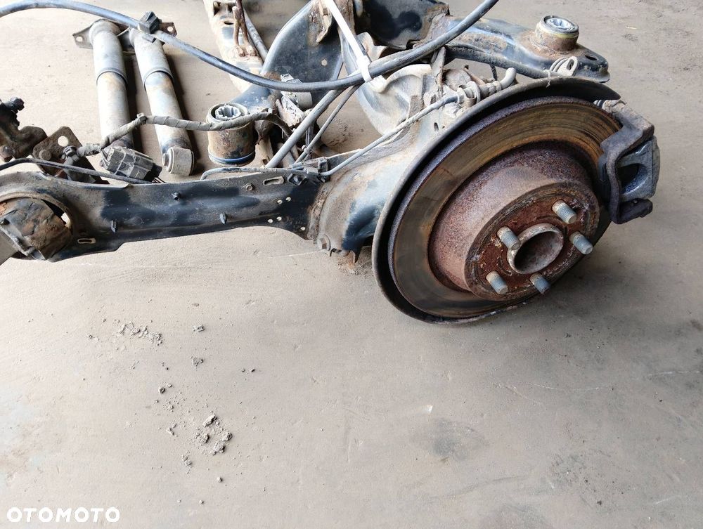 KOMPLETNE ZAWIESZENIE BELKA SANKI TYŁ FORD GALAXY MK2 - 6
