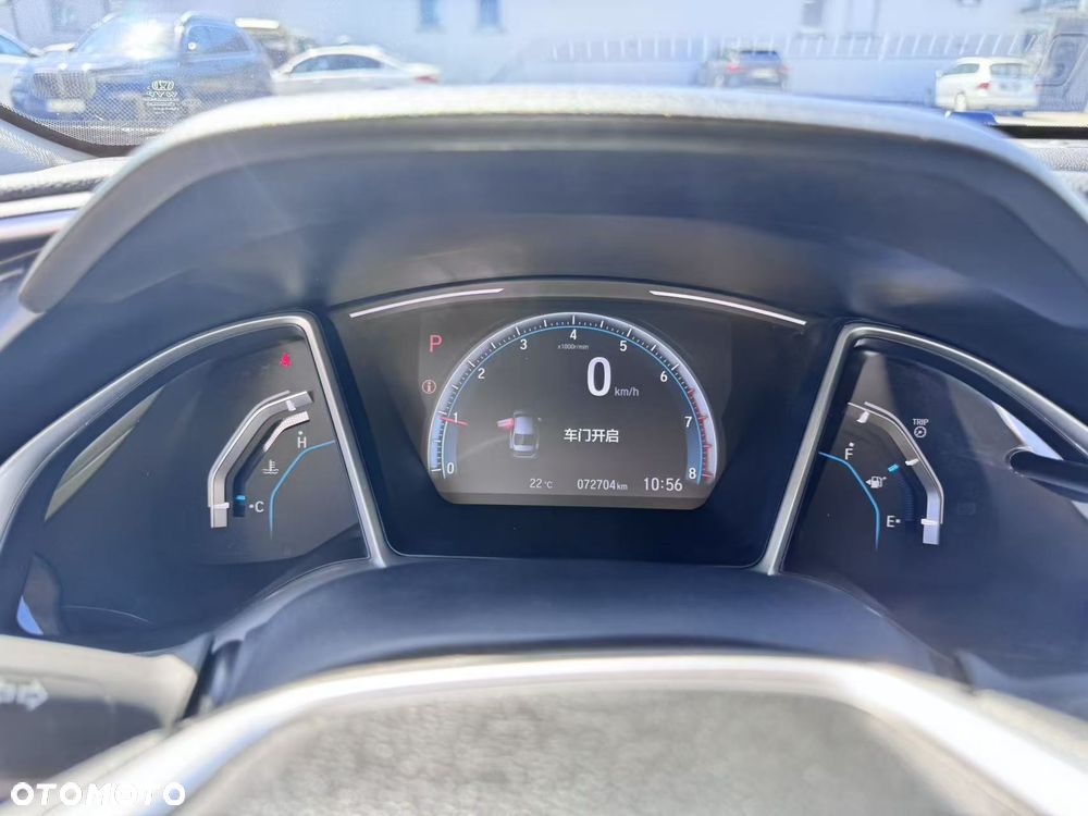 Honda Civic 1.5 i-VTEC Turbo CVT Elegance - 6