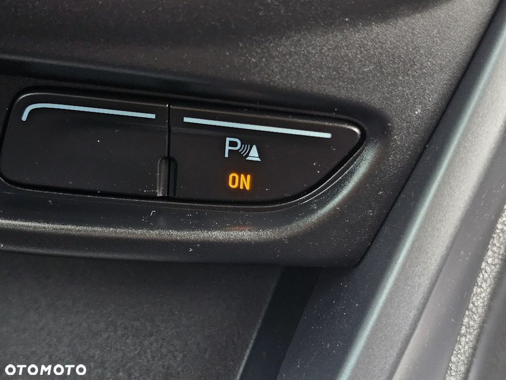 Ford B-MAX 1.4 Colourline - 32