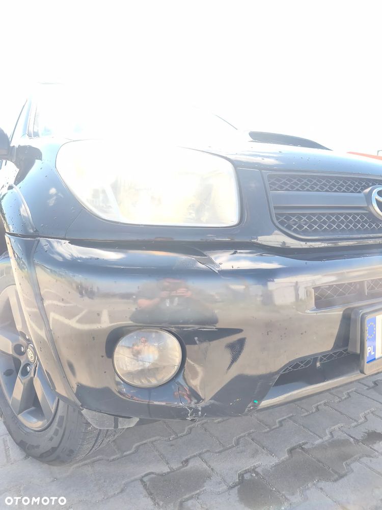 Toyota RAV4 2.0 D-4D 4x4 - 11