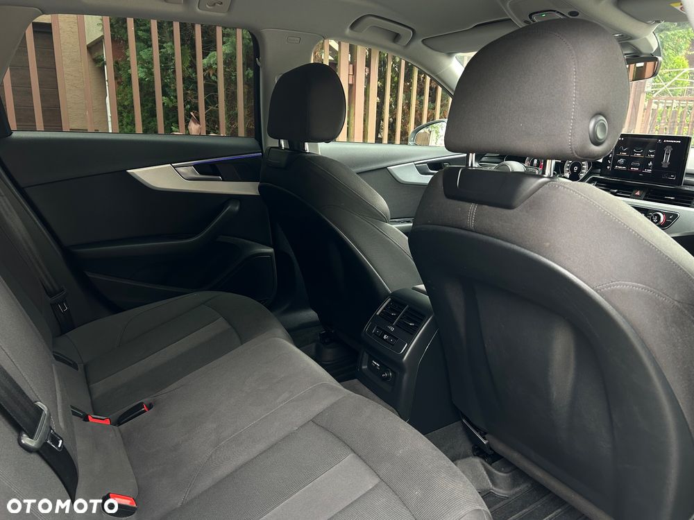 Audi A4 Avant 40 TDI Quattro S Line S tronic - 30