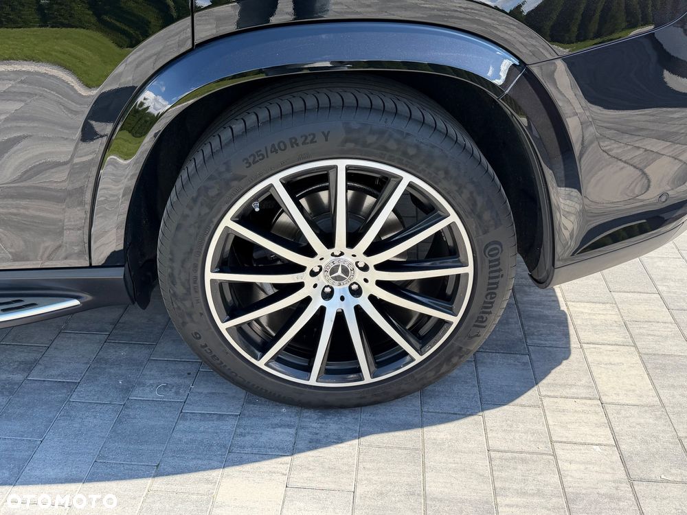 Mercedes-Benz GLS - 25