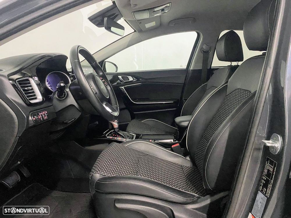 Kia XCeed 1.6 GDi PHEV Drive - 16
