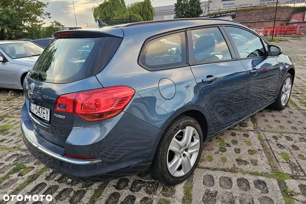 Opel Astra - 4