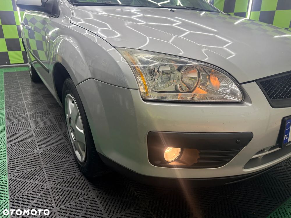 Ford Focus 1.6 FX Gold / Gold X - 21