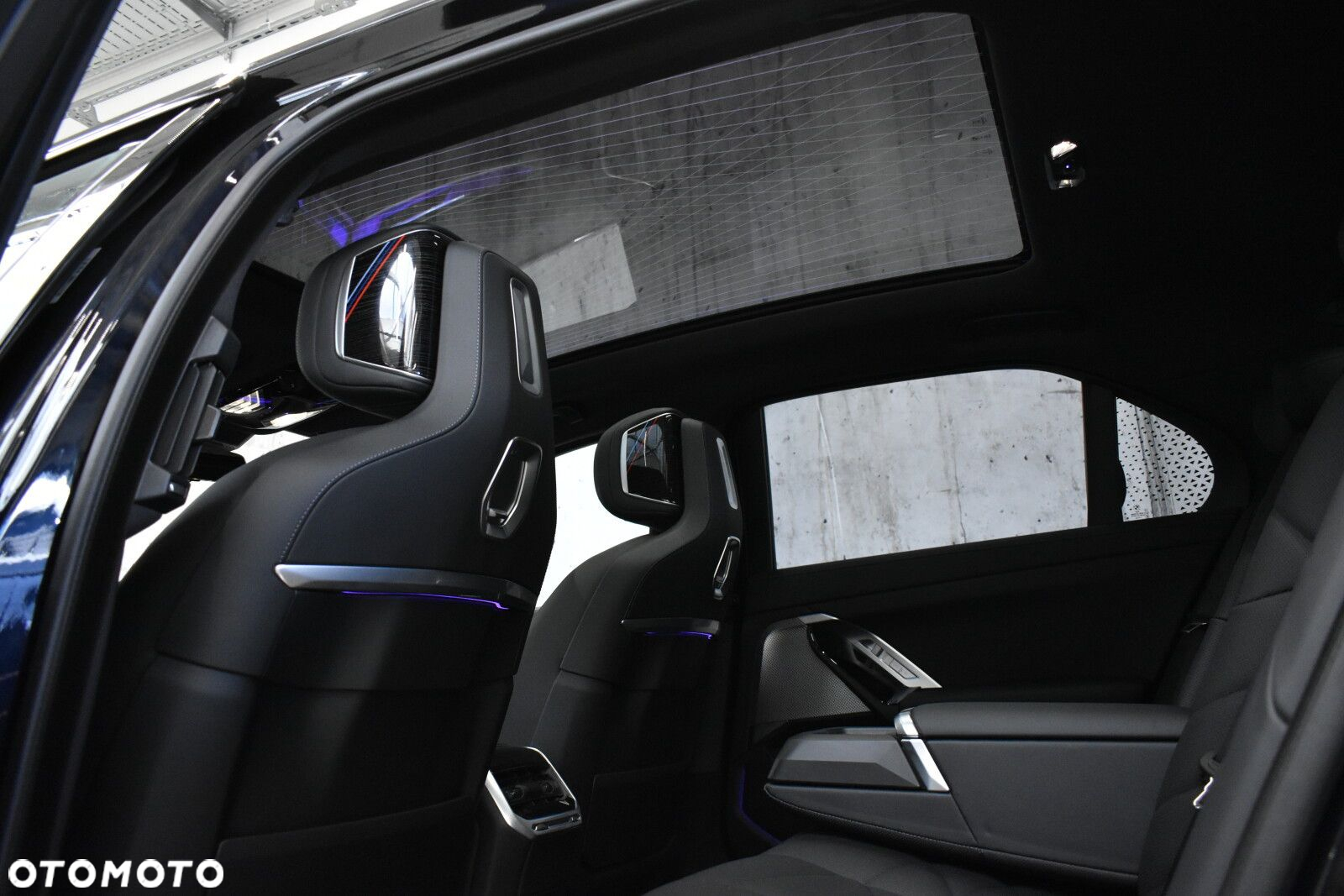 BMW Seria 7 - 27
