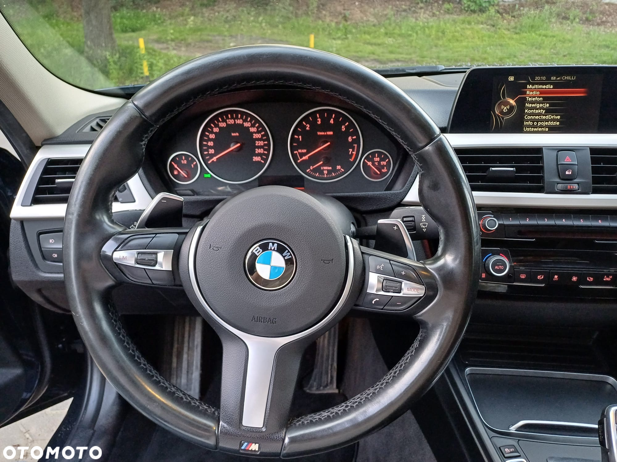 BMW Seria 3 330i xDrive - 2