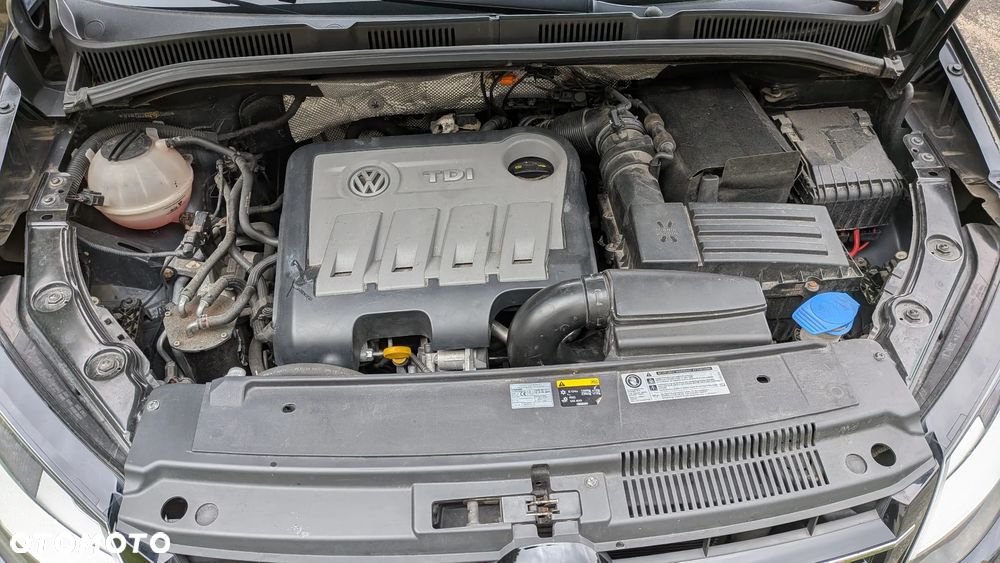 Volkswagen Sharan - 25