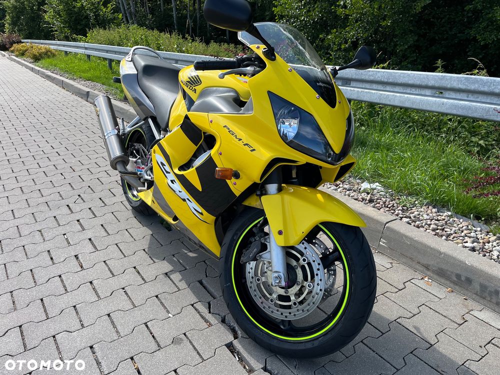 Honda CBR - 2
