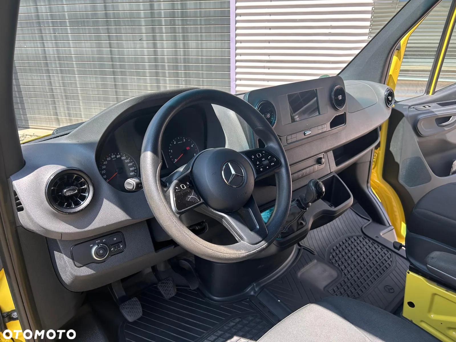 Mercedes-Benz Mercedes - 13