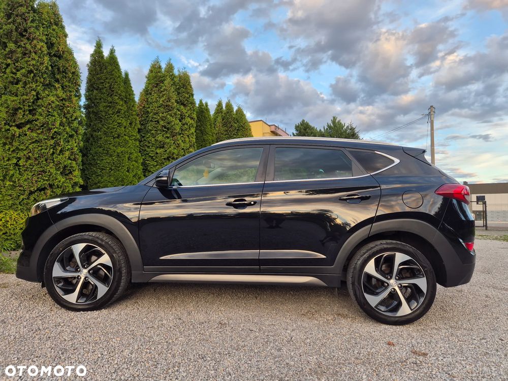 Hyundai Tucson - 16