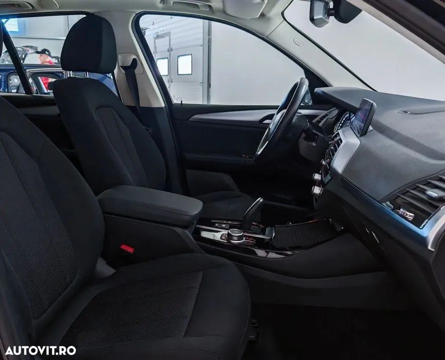 BMW X3 xDrive30e AT PHEV - 6