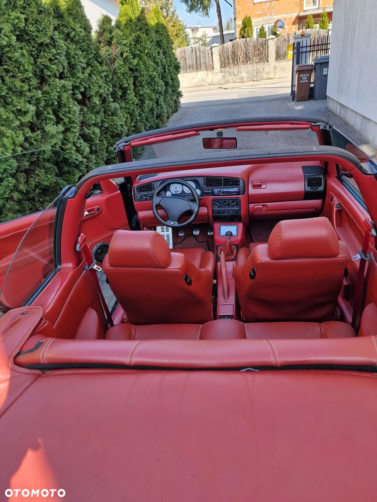 Volkswagen Golf 1.6 - 8