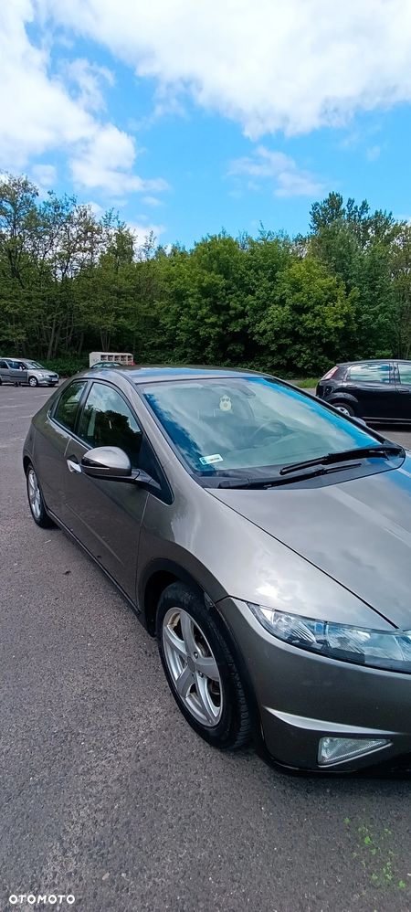 Honda Civic 1.8 Comfort - 12