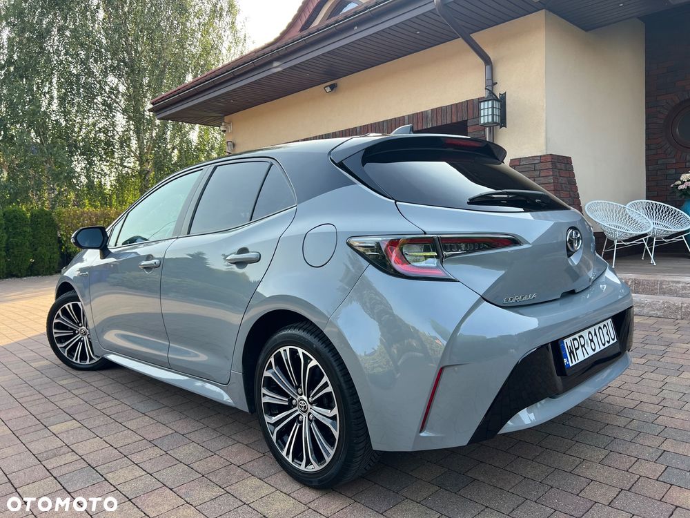 Toyota Corolla 1.8 Hybrid Comfort - 8