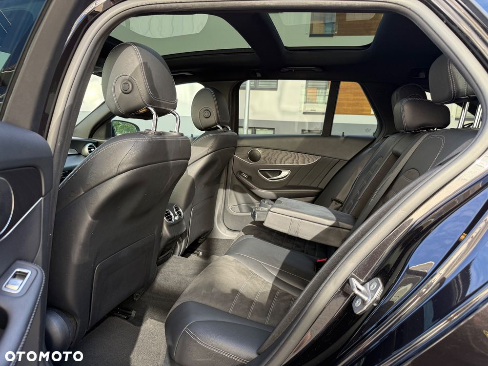 Mercedes-Benz Klasa C 220 d 9G-TRONIC AMG Line - 16