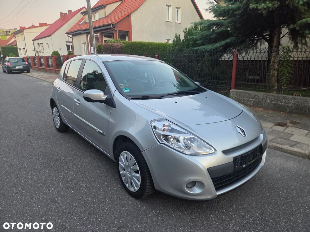 Renault Clio - 3