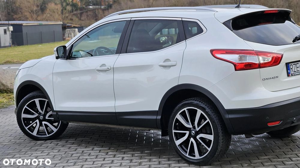 Nissan Qashqai 1.6 DIG-T N-Connecta - 19