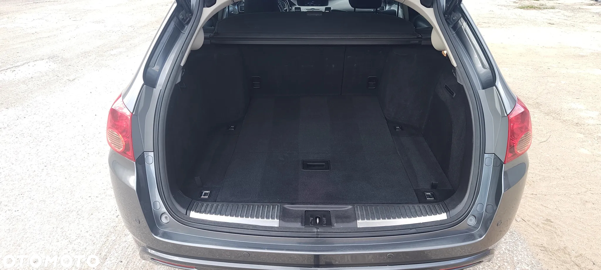 Honda Accord 2.0 Lifestyle - 10