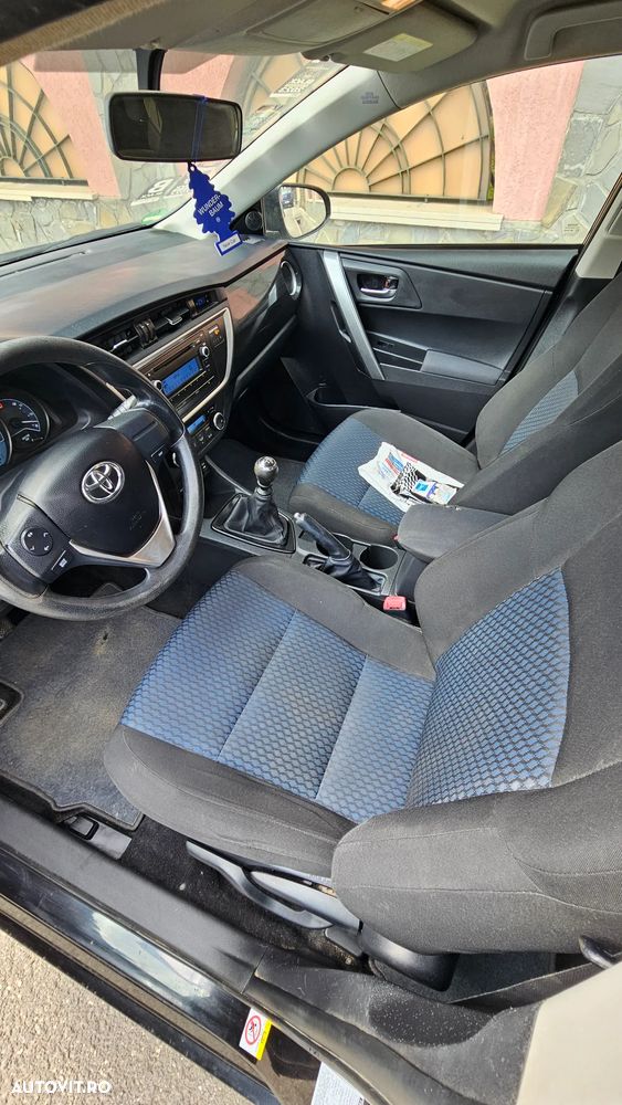 Toyota Auris 1.33 Dual-VVT-i Comfort - 7