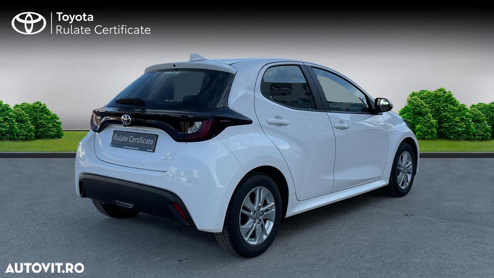 Toyota Yaris 1.5 L Dynamic - 18