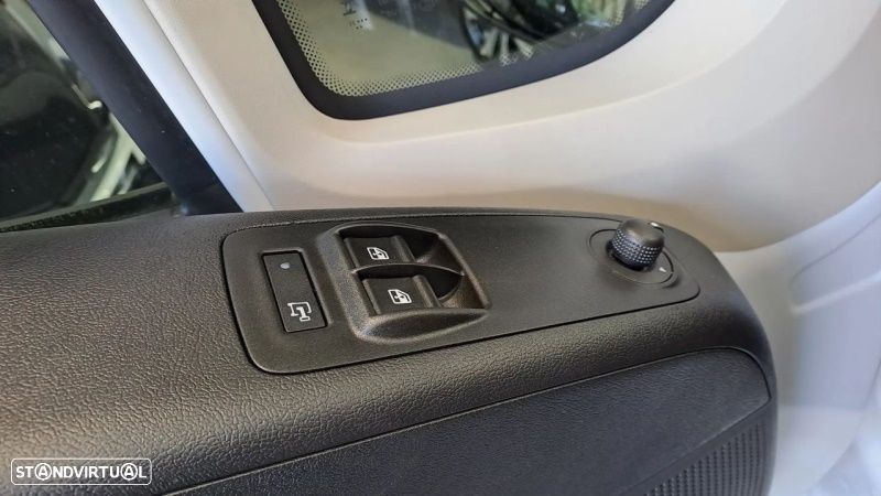 Opel Movano L2H1 3.5T 2.2 D CD - 24