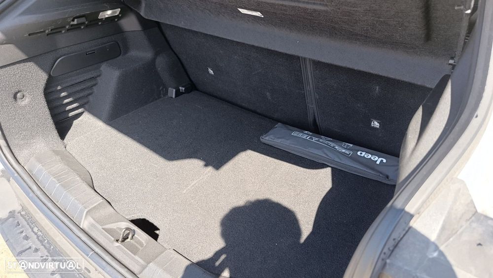 Jeep Avenger 54 kWh Altitude - 8