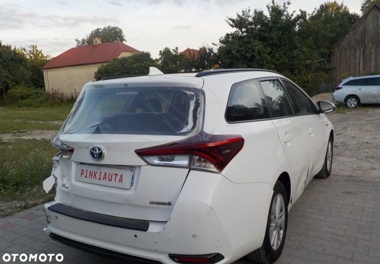 Toyota Auris - 11
