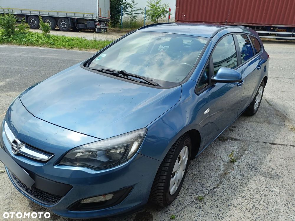 Opel Astra 1.6 CDTI Sport - 2
