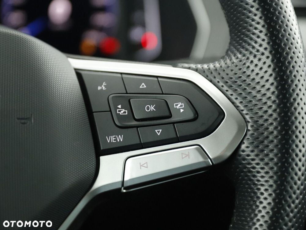Volkswagen Passat - 15