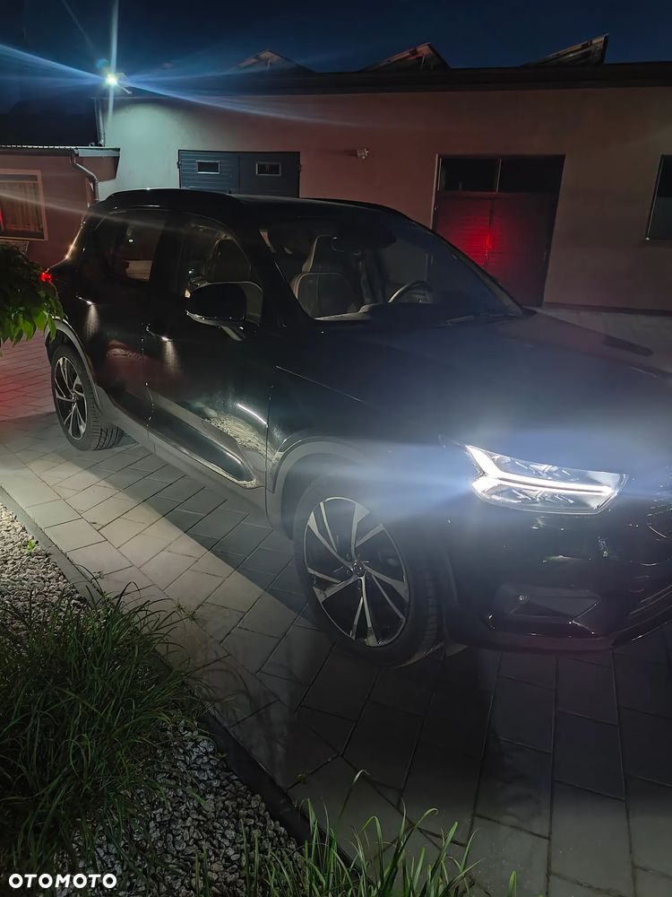 Volvo XC 40 T5 AWD R-Design - 28