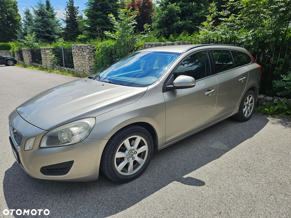 Volvo V60 D3 Kinetic - 6