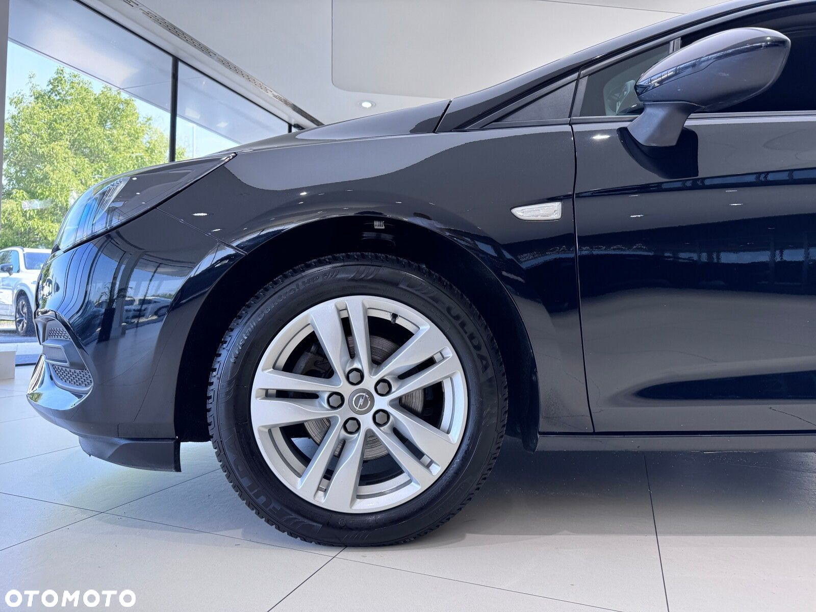Opel Astra V 1.2 T GS Line S&S - 18
