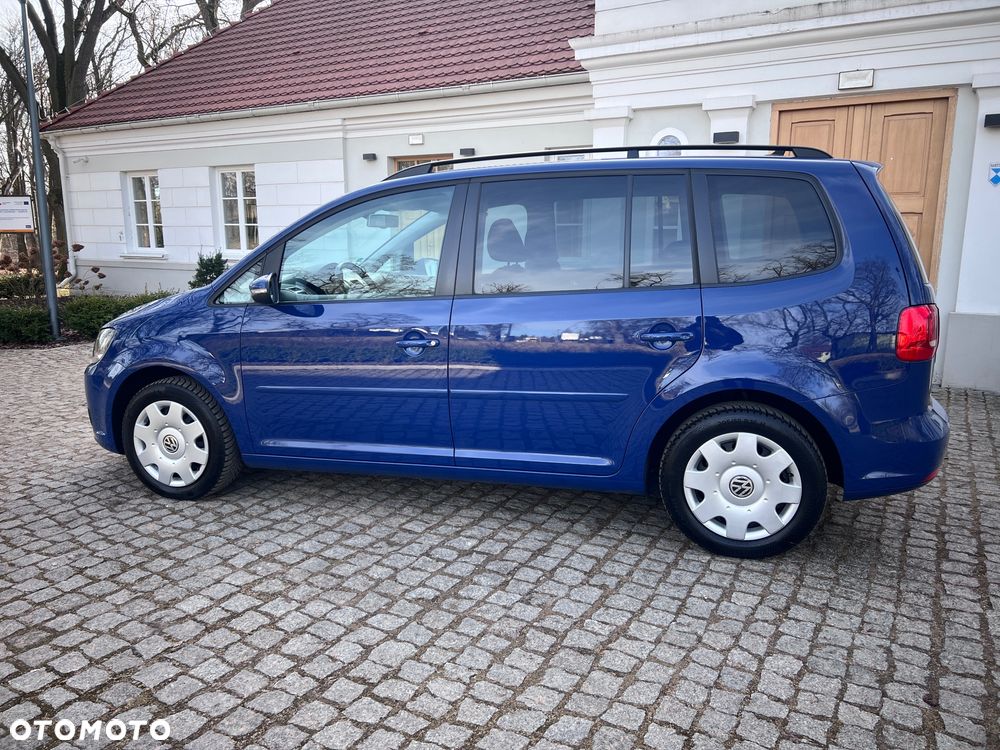 Volkswagen Touran 2.0 TDI DPF Life - 8