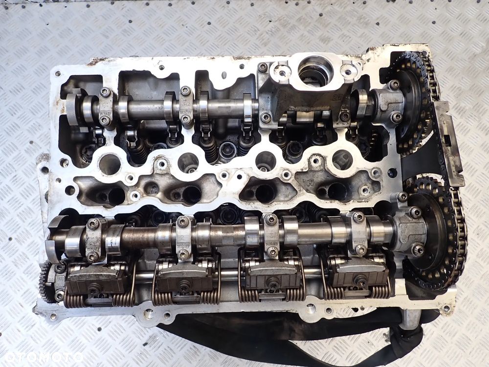 SILNIK BMW F40 B48A20  8632047 - 3