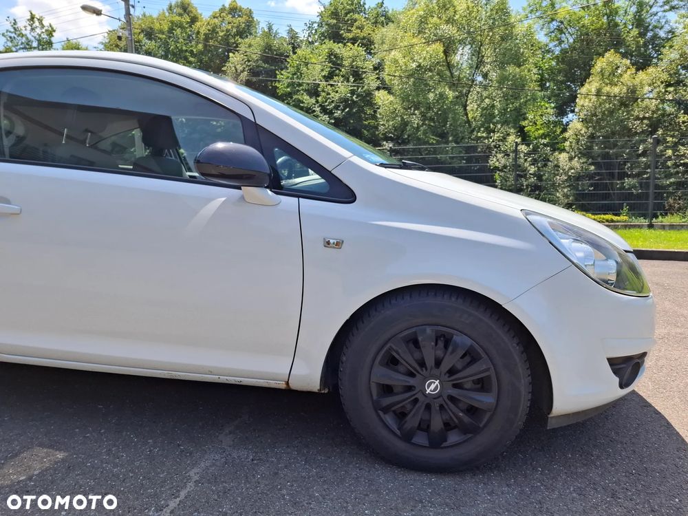 Opel Corsa 1.2 16V Color Edition - 12
