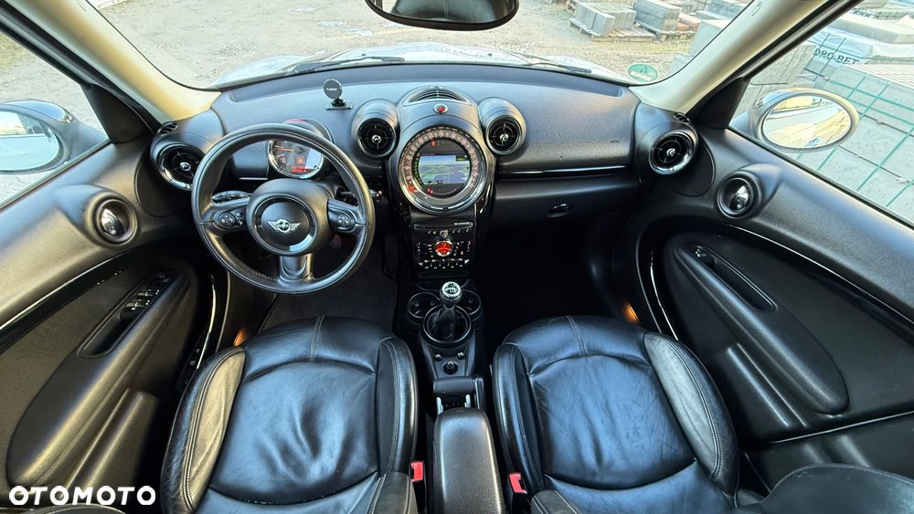 MINI Countryman Cooper All4 - 24