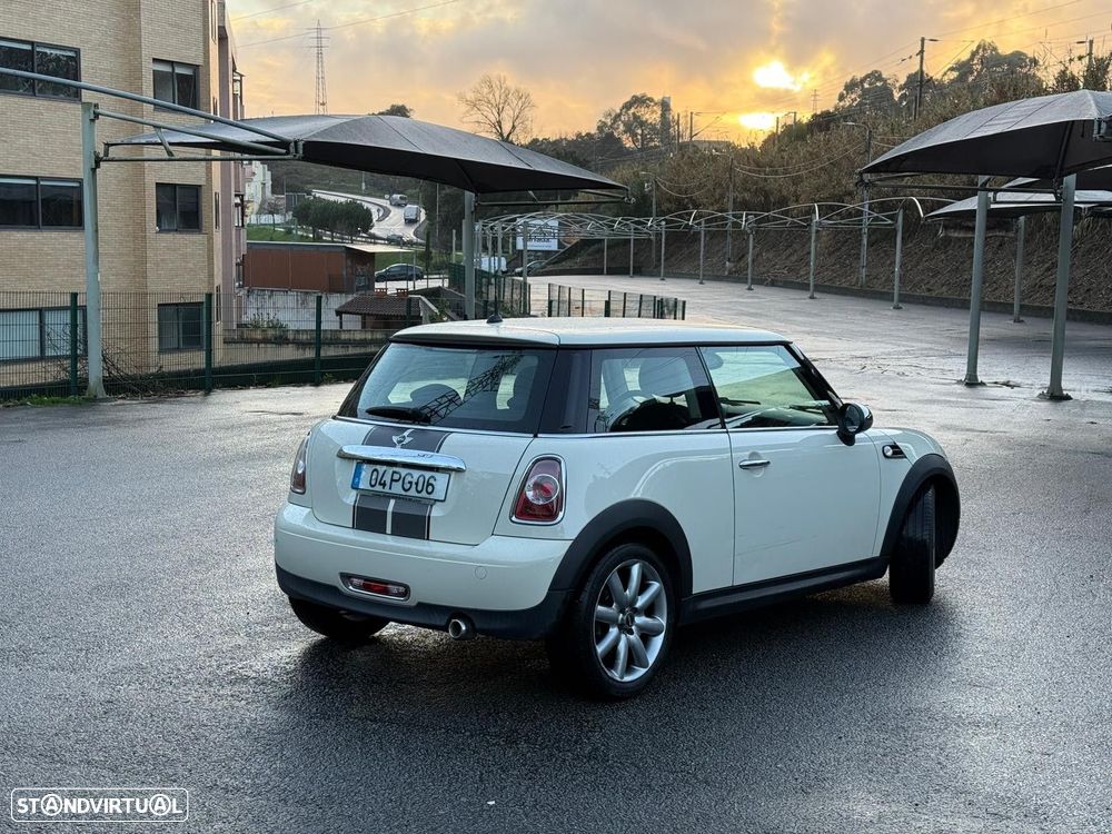 MINI 3 Portas Cooper D - 6