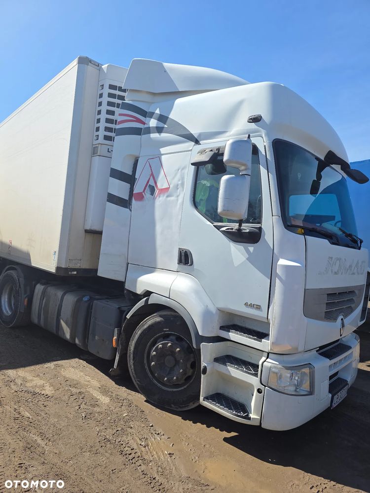 Renault Premium - 1