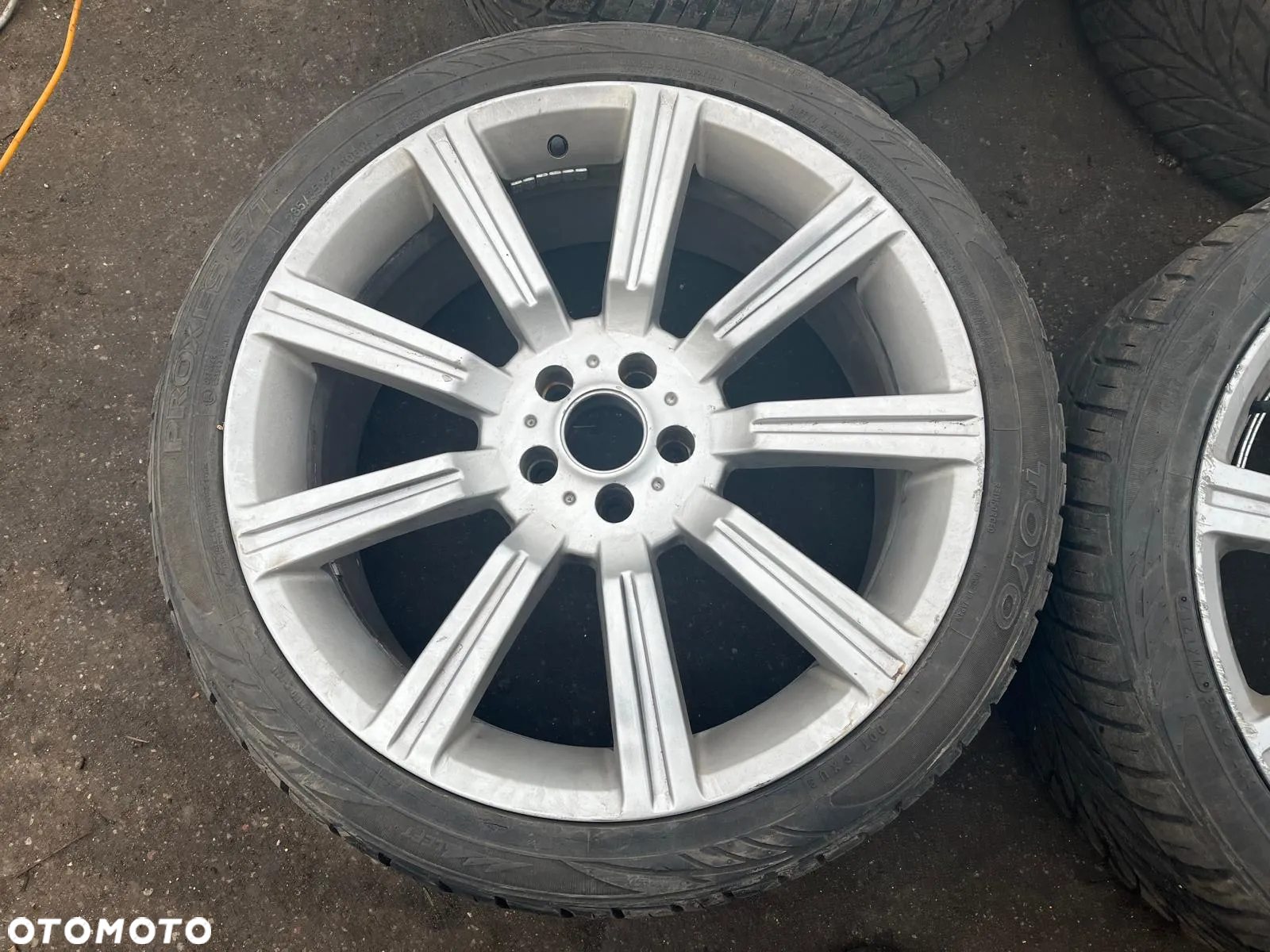 Alufelgi 22 cale 4 sztuki Range Rover Sport L320 - 2