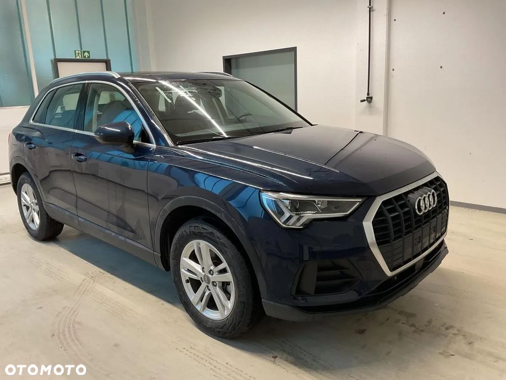 AUDI Q3 83A kompletny przód maska lampy zderzak błotnik pas B9 B9 LX5E 32km - 35